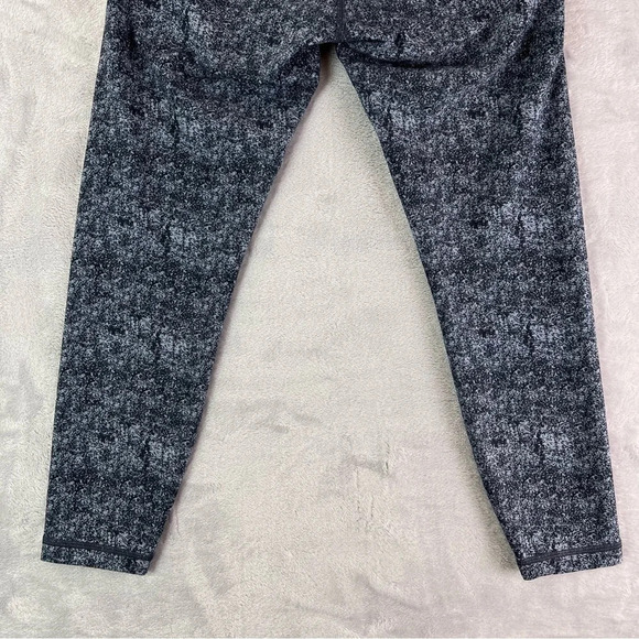 Peloton Cadence Blue Heather Capri Leggings Size XS Training Gym Cropped - Picture 14 of 14